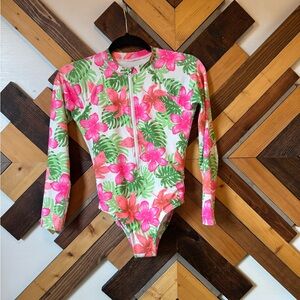 Wonder Nation Hibiscus Rash Guard size L (10/12)